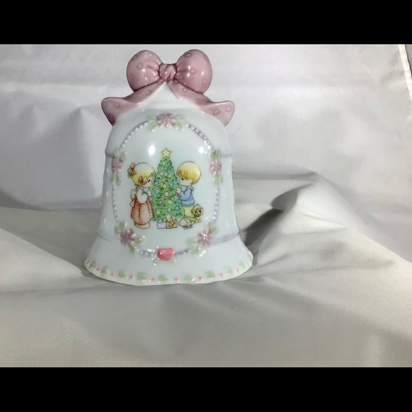 PRECIOUS MOMENTS 1997 Christmas bell perfect - Picture 1 of 16